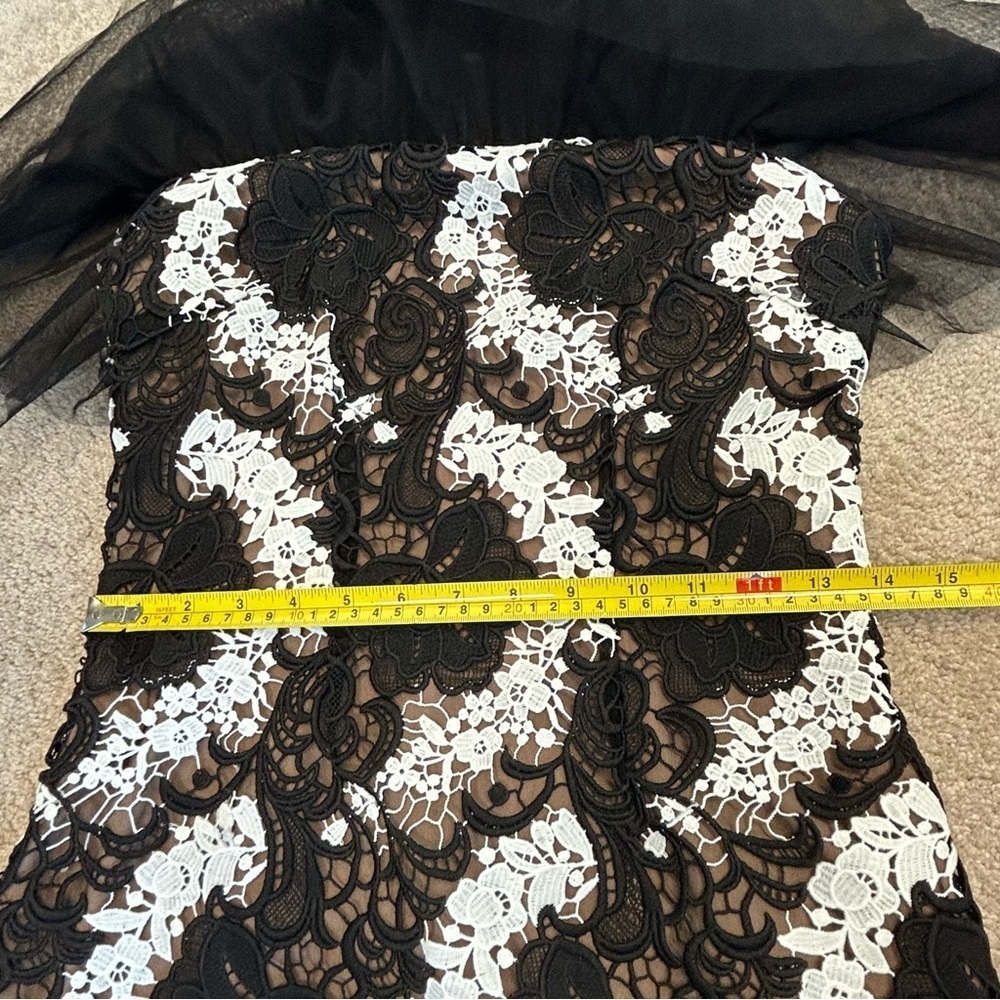 Self-portrait black white floral vine mini dress mesh tulle short sleeve crochet - Picture 10 of 16